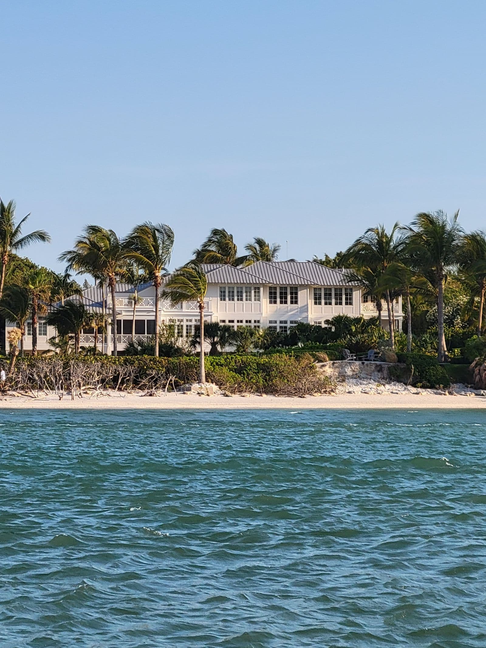 Home Watch in Summer Beach: Watching an Oceanfront Condo or Home Near the Ritz-Carlton